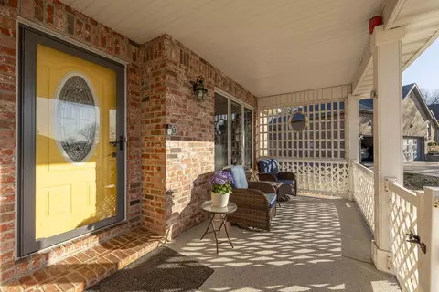 3713 E Fox Grape Rd, Springfield, MO 65809 photo 6