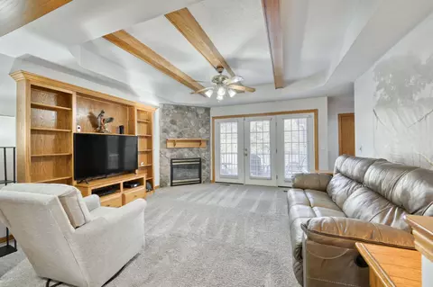 3713 E Fox Grape Rd, Springfield, MO 65809 photo 9