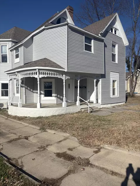 1711 N Washington Ave, Springfield, MO 65803