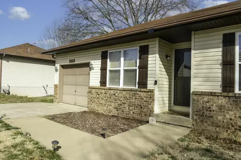 1513 W Meadow Ave, Ozark, MO 65721 photo 4