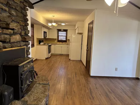 4951 S James Ave, Springfield, MO 65810 photo 7