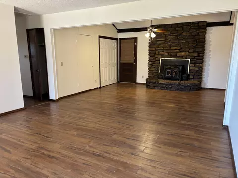 4951 S James Ave, Springfield, MO 65810 photo 3