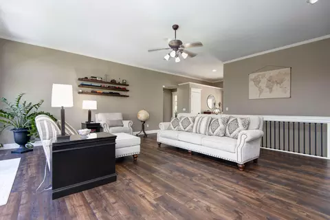 1413 S Ginger Blue Ave, Springfield, MO 65809 photo 9