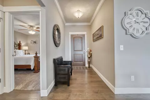 638 N Eagle Park Cir, Nixa, MO 65714 photo 5