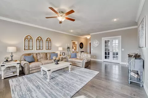 638 N Eagle Park Cir, Nixa, MO 65714 photo 8