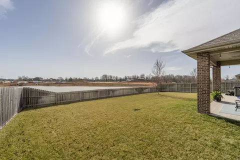 638 N Eagle Park Cir, Nixa, MO 65714 photo 46