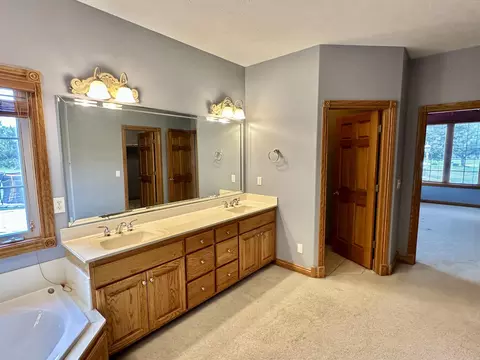 816 Julie Ct, Nixa, MO 65714 photo 24