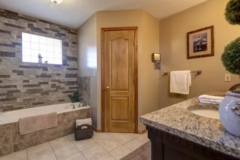 1501 E Bingham St, Ozark, MO 65721 photo 16