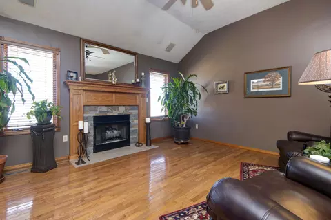 1501 E Bingham St, Ozark, MO 65721 photo 3