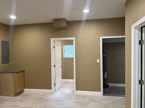 1322 E Central St, Springfield, MO 65802 photo 6