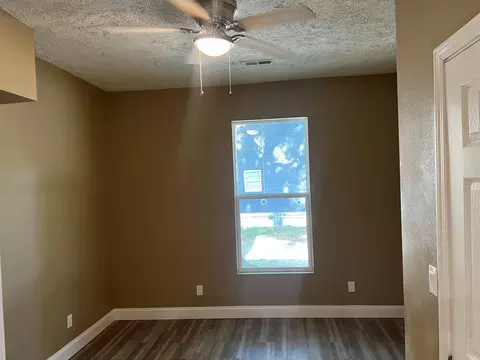 1322 E Central St, Springfield, MO 65802 photo 8