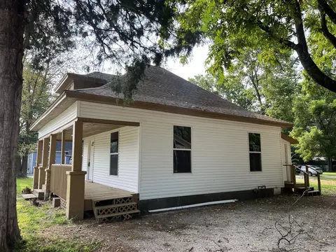 1322 E Central St, Springfield, MO 65802 photo 13