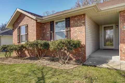 1303 E Hampton Dr, Ozark, MO 65721 photo 4