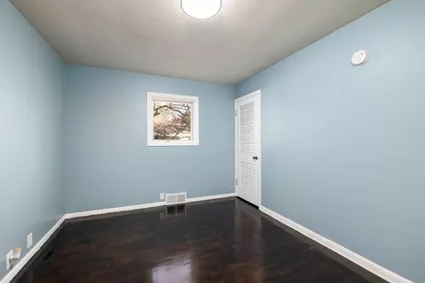2369 E Seminole St, Springfield, MO 65804 photo 13