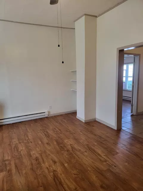 Living - 505 9th St, Monett, MO 65708 photo 1 of 5