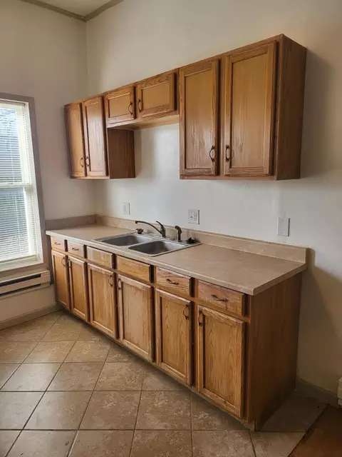 Kitchen - 505 9th St, Monett, MO 65708 photo 3 of 7
