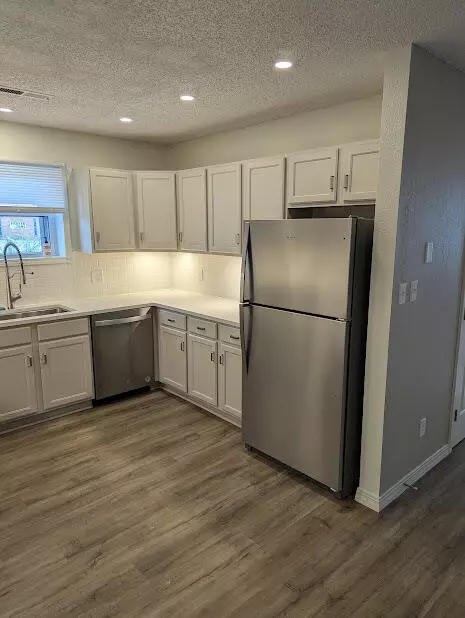 3415 E Churchill St, Springfield, MO 65809 photo 9