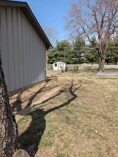 3415 E Churchill St, Springfield, MO 65809 photo 35
