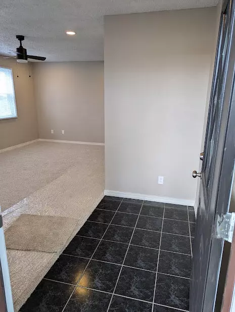 3415 E Churchill St, Springfield, MO 65809 photo 6
