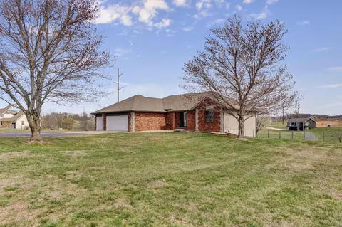 1702 Cody Rd, Nixa, MO 65714 photo 3
