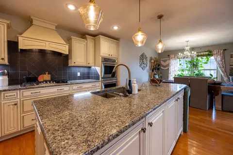 922 E Ozark Jubilee Dr, Nixa, MO 65714 photo 8