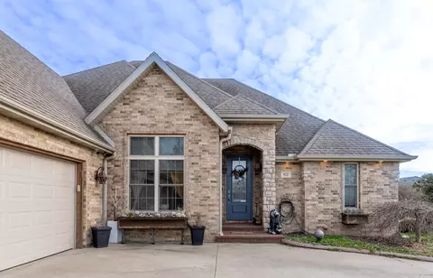 922 E Ozark Jubilee Dr, Nixa, MO 65714 photo 3