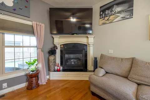 922 E Ozark Jubilee Dr, Nixa, MO 65714 photo 5