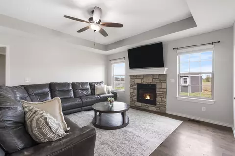 1908 E Whetstone Dr, Ozark, MO 65721 photo 12