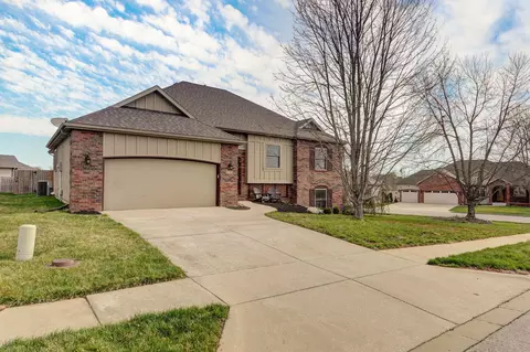 855 E Montarosa Dr, Nixa, MO 65714 photo 2