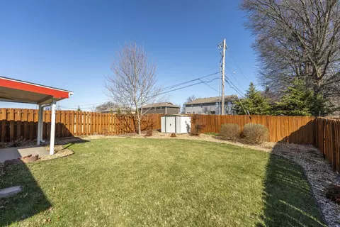 341 E Degraffenreid St, Springfield, MO 65810 photo 27