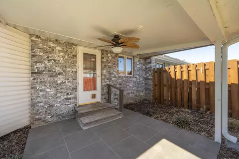 341 E Degraffenreid St, Springfield, MO 65810 photo 24