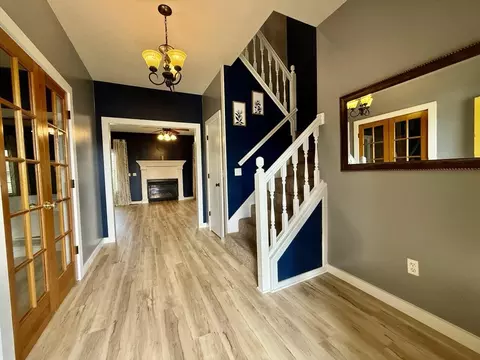 2135 W Royal Oak Dr, Springfield, MO 65810 photo 3