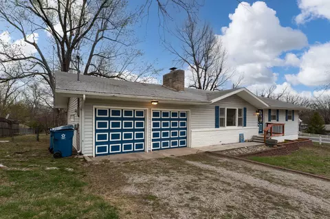 1201 E Lark St, Ozark, MO 65721 photo 5