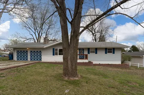 1201 E Lark St, Ozark, MO 65721 photo 3