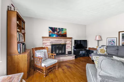 1201 E Lark St, Ozark, MO 65721 photo 9