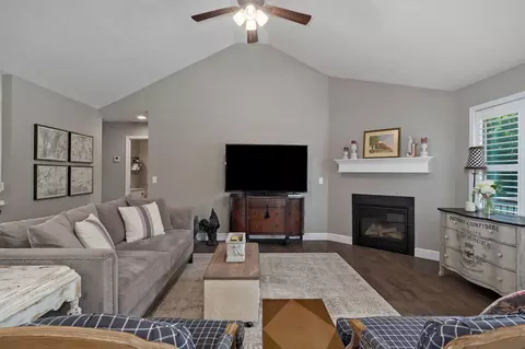 1859 N Bristol Ave, Springfield, MO 65802 photo 7