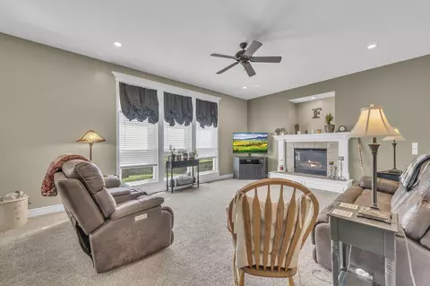 935 Elder Ct, Raymore, MO 64083 photo 14