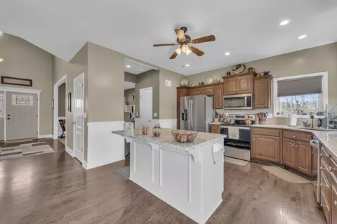 935 Elder Ct, Raymore, MO 64083 photo 18