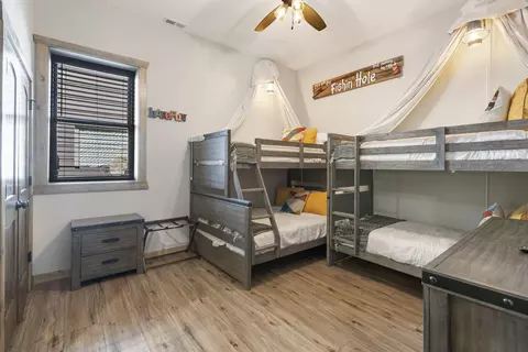 Bedroom - 168 Jax Trl #49, Indian Point, MO 65616 photo 9 of 10
