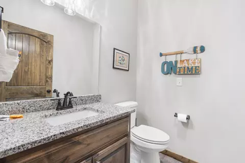 Bath - 168 Jax Trl #49, Indian Point, MO 65616 photo 1 of 5