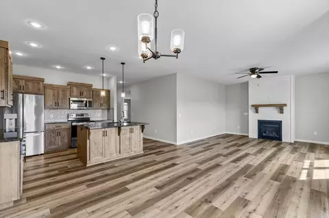 871 E Acacia Ln, Nixa, MO 65714 photo 4