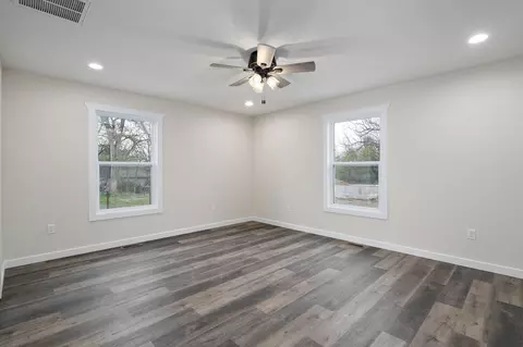 313 W Bedford St, Marshfield, MO 65706 photo 14
