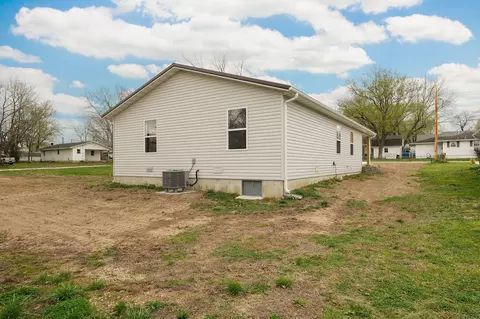 313 W Bedford St, Marshfield, MO 65706 photo 21