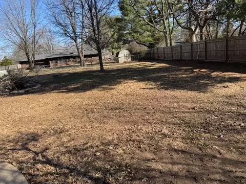 1545 E Carleton St, Springfield, MO 65804 photo 16