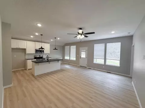 714 Swiss Rd, Marshfield, MO 65706 photo 16