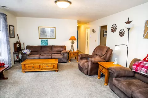 239 N Pinecrest, Conway, MO 65632 photo 4
