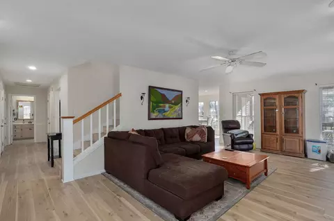 Living - 104 Allen St, Marshfield, MO 65706 photo 1 of 2