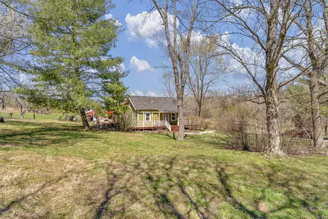 1247 Buckeye Rd, Sparta, MO 65753 photo 5