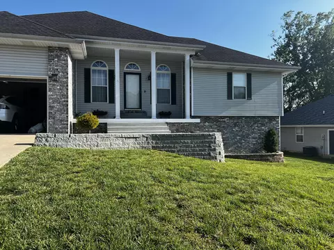 3112 W Trevor Trl, Ozark, MO 65721 photo 1