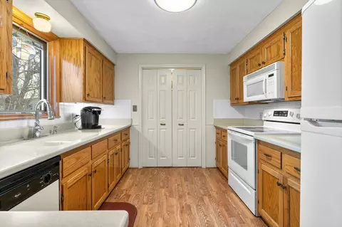 4440 S Ridgecrest Dr, Springfield, MO 65810 photo 12